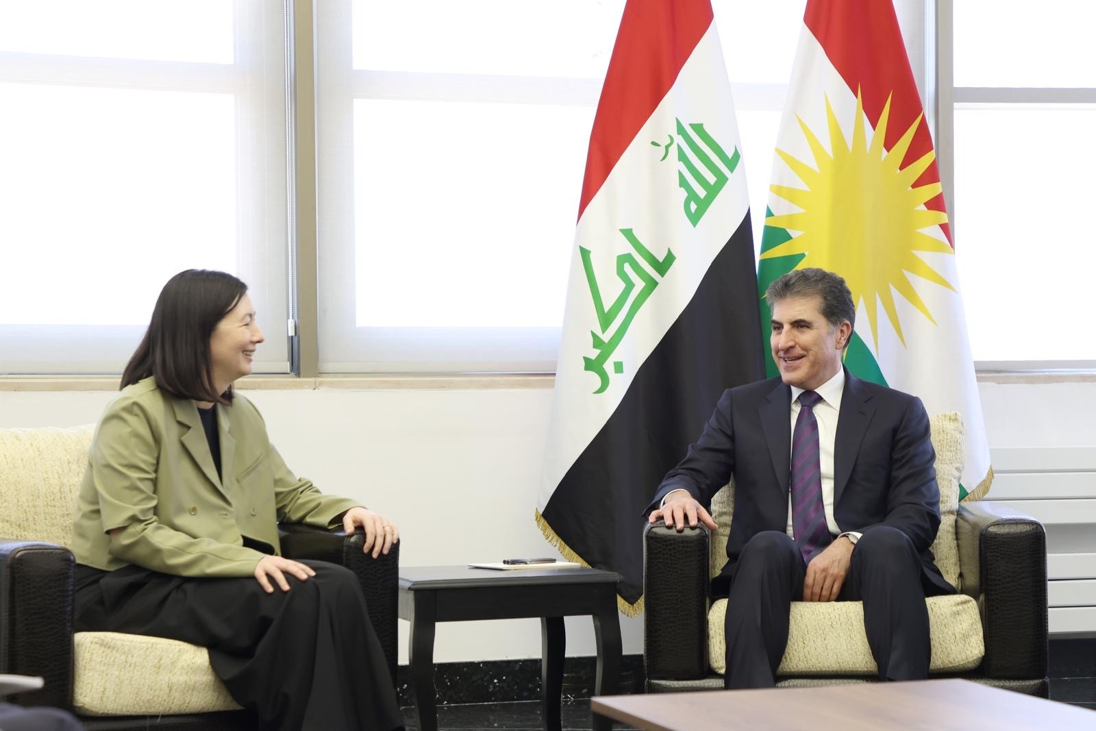 سه‌رۆک نێچیرڤان بارزانی و جێگری یاریدەدەری وەزیری دەرەوەی ئەمه‌ریکا، کۆبوونه‌وه‌