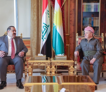 لە سەلاحەددین سەرۆک مەسعود بارزانی پێشوازی لە بەڕێز موسەننا ئەلسامەرایی سەرۆکی هاوپەیمانێتیی عەزم کرد.