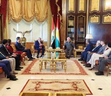 لە سەلاحەددین سەرۆك مەسعود بارزانی پێشوازی لە ژمارەیەك نووسەر و ئەدەبناس و ڕۆشنبیری عەرەب كرد