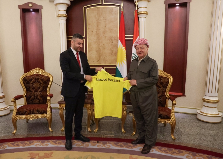 لە سەلاحەددین سەرۆك مەسعود بارزانی پێشوازی لە بەڕێوەبەر و یاریزانان و ستافی یانەی وەرزشیی دهۆك كرد.