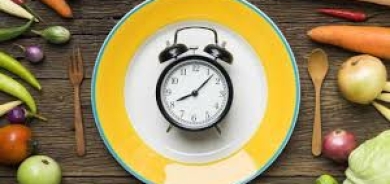 استراتيجية صيام متقطع تُظهر فاعلية كبيرة في إنقاص الوزن