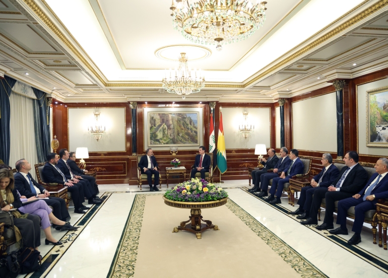 نێچیرڤان بارزانی، سەرۆکی هەرێمی کوردستان، پێشوازیی لە بەڕێز دکتۆر نووح یڵماز، جێگری وەزیری دەرەوەی تورکیا و شاندێکی یاوەری کرد.