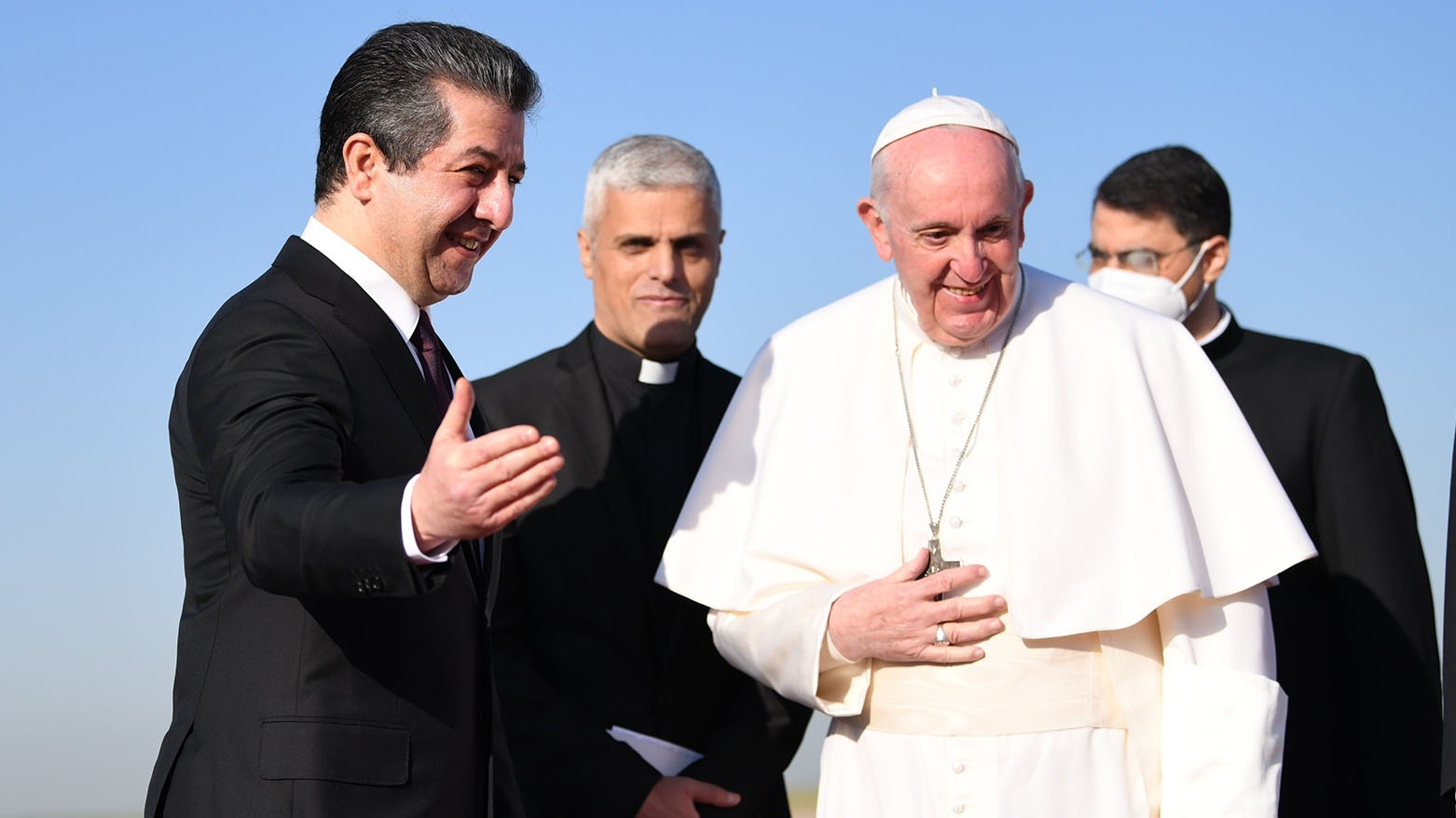 رئيس حكومة إقليم كوردستان يعزّي في وفاة بابا الفاتيكان