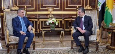 رئيس حكومة إقليم كوردستان يستقبل الأمين العام لحركة الوفاء العراقية عدنان الزرفي