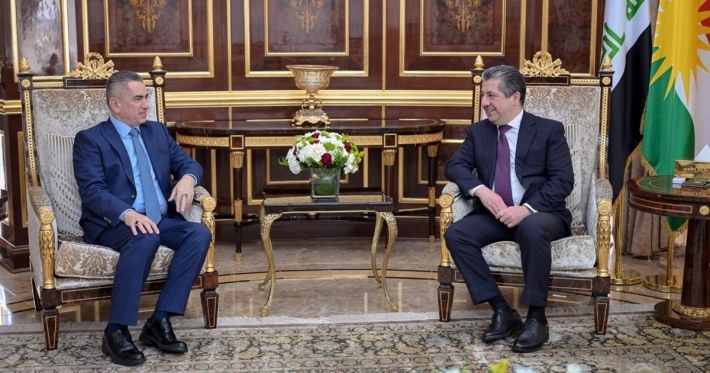 رئيس حكومة إقليم كوردستان يستقبل الأمين العام لحركة الوفاء العراقية عدنان الزرفي