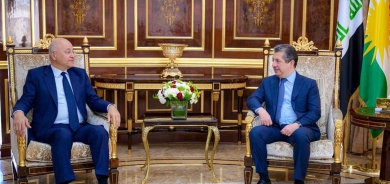 رئيس حكومة إقليم كوردستان يستقبل برهم صالح