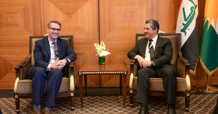 رئيس الحكومة ووفد امريكي يؤكدان على استئناف تصدير نفط كوردستان بأقرب وقت