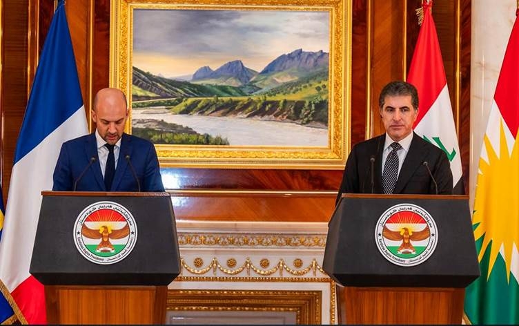 سەرۆکی هەرێمی کوردستان:  لەگەڵ وەزیری دەرەوەی فەرەنسا 