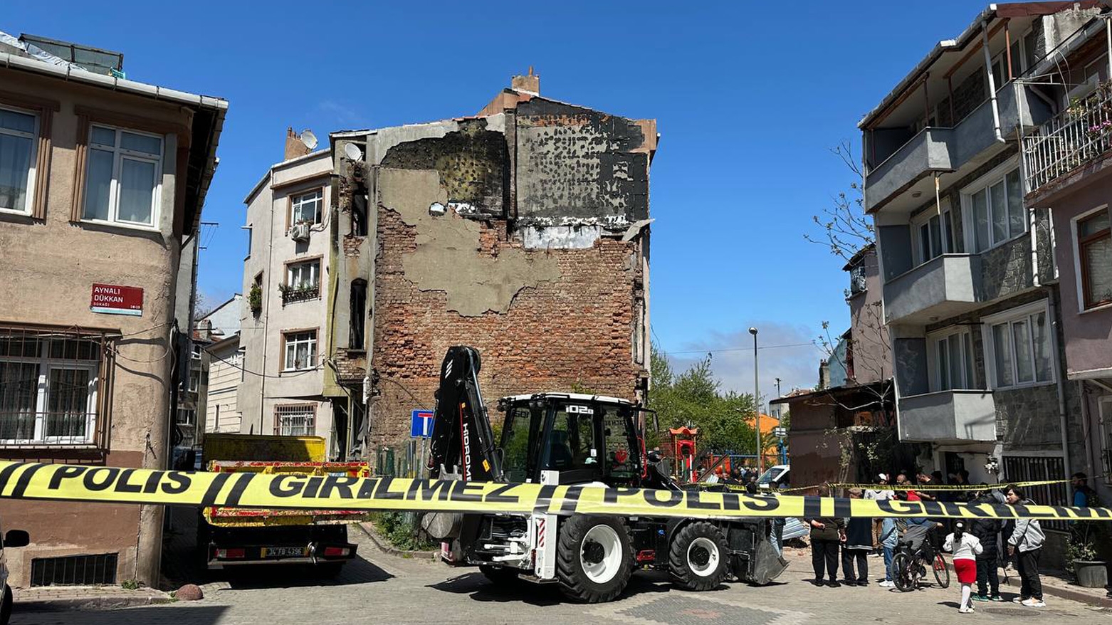 Di erdheja Stenbolê de 151 kes birîndar bûn