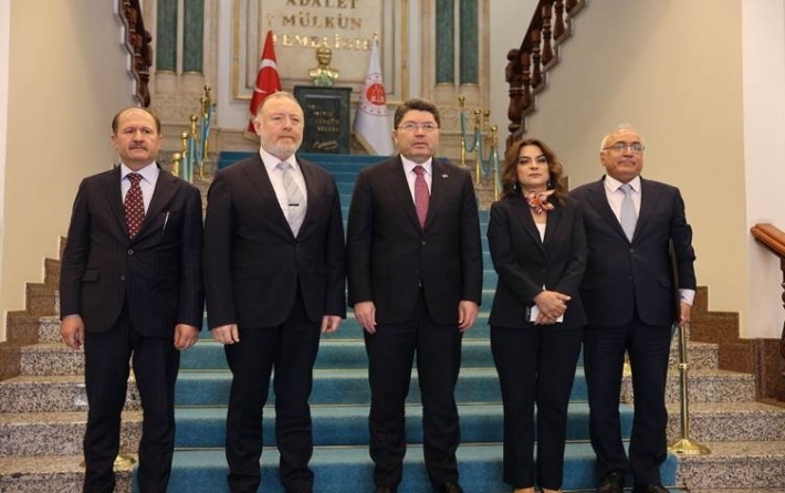 Civîna Wezîrê Dadê yê Tirkiyê û Şandeya DEM Partiyê bi dawî bû