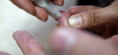 احذر 7 علامات غير عادية تنذر بارتفاع السكر في الدم خلال الصيف