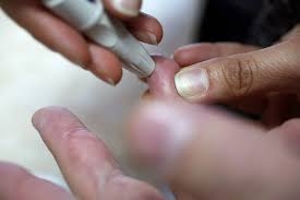 احذر 7 علامات غير عادية تنذر بارتفاع السكر في الدم خلال الصيف