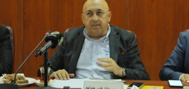 پ.د. دانا خدر مەولوود  پسپۆڕ و تایبەتمەند لە سەرچاوەكانی ئاو و پاراستنی ژینگە:        ئەوەی ئێستا سەبارەت بە پاراستنی ژینگە لە هۆیەكانی ڕاگەیاندن باسی دەكرێت، بەڕاستی زۆر ڕووكەشە و وردبوونەوەی تێدا نییە