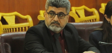 د.جەلال ئەحمەد ئەندامی بازنەی گفتوگۆ:     بەرەوپێشچوونە مادییەكان  كە ئاوڕێكی كرداریی بەرهەمداریان لە پاراستنی ژینگە نەداتەوە، كەلێنێكی كەلتووریشیان دروست كردووە