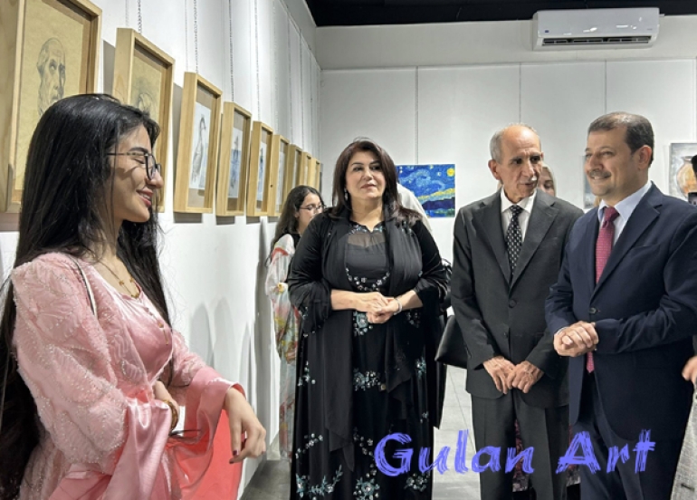 پیشانگەیەكی هونەری بۆ قوتابییە بەهرەمەندەكانی قوتابخانەی فاخر مێرگەسۆری ناحكومی كرایەوە