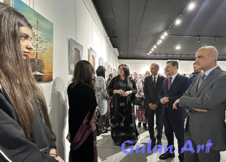 پیشانگەیەكی هونەری بۆ قوتابییە بەهرەمەندەكانی قوتابخانەی فاخر مێرگەسۆری ناحكومی كرایەوە