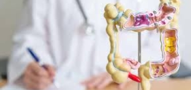 الارتفاع في سرطان القولون بين الشباب قد يكون مرتبطاً بالطفولة... ما العلاقة؟