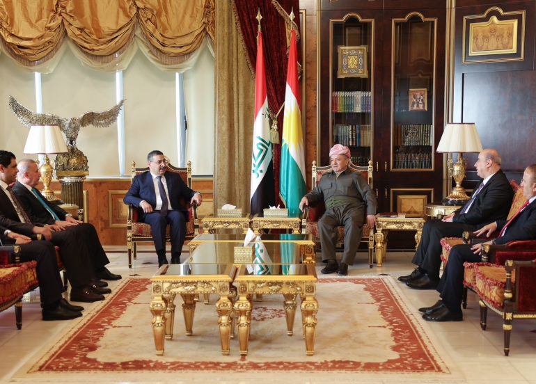 لە سەلاحەددین سەرۆک مەسعود بارزانی پێشوازی لە ژمارەیەک لە ئەندامانی ئەنجوومەنی نوێنەرانی عێراق لە پارێزگای نەینەوا کرد.