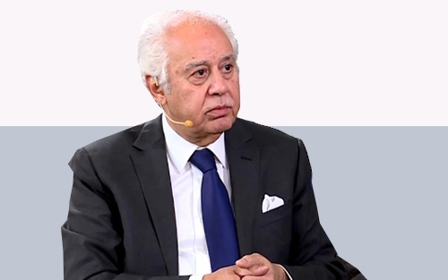 پ.د.عەبدولحسێن شەعبان  ئەكادیمیست و بیرمەندی دیاری عەرەب بۆ گوڵان:     لە ئێستادا گەڕاوینەتەوە بۆ قۆناغی پێش دەوڵەت، هەر بۆیە عێراق ڕووبەڕووی ژمارەیەك ئالنگاریی نوێ بووەوە