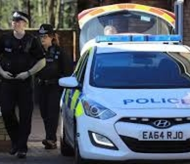 پێنج کەس لە بەریتانیا دەستگیرکران کە چواریان ئێرانین