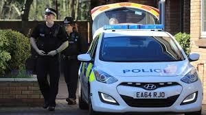 پێنج کەس لە بەریتانیا دەستگیرکران کە چواریان ئێرانین