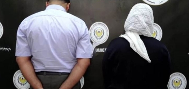 أربيل: اعتقال رجل وامرأة تنكّرا كمتسولين للاحتيال على المارة