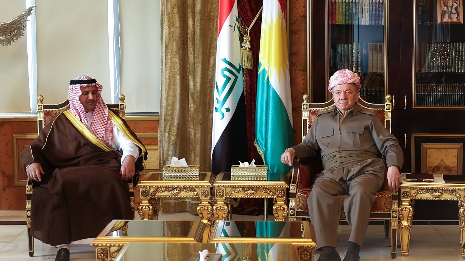 Serok Barzanî tekezî li ser pêkvejiyan û xweşewîstiya di navbera pêkhateyên Iraqê de dike