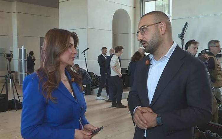 Parlamenterê Keskan: Me li Parlamentoya Almanyayê komeke Kurdan ava kiriye