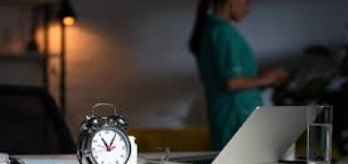 العمل بالنوبات الليلية قد يضعف العضلات