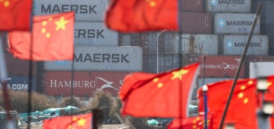 أمريكا تدرس خفض الرسوم المفروضة على الصين إلى 50%