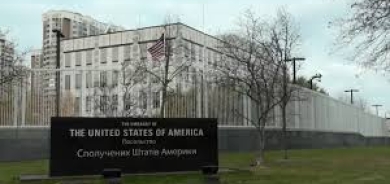 السفارة الأميركية في كييف تحذر من هجوم جوي «قد يكون كبيراً»