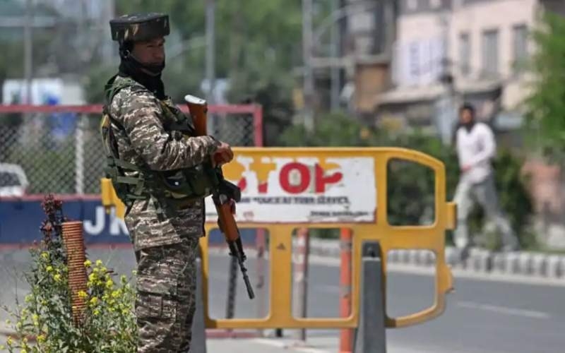 پاکستان بەردەوامە لە هێرشی زۆر لە سنوورەکانی ڕۆژئاوای هیندستان