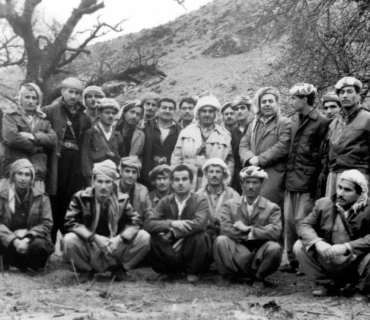 الى طلبة معهد اعداد الكوادر…رسالة من مدرسة البارزاني