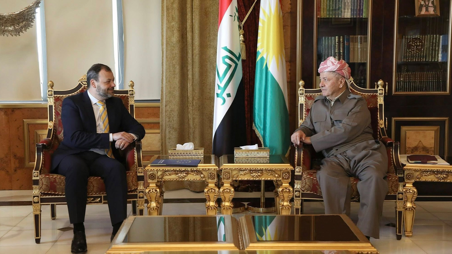 الرئيس بارزاني يستقبل مسؤول مكتب الاتحاد الأوروبي في إقليم كوردستان