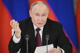 زيلينسكي يوافق على لقاء بوتين في تركيا لبحث إنهاء الحرب