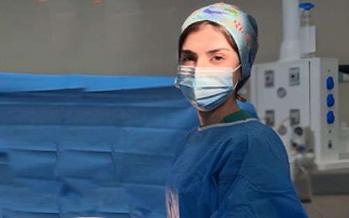 پەرستار سانا محەمەد:  دڵخۆشم لەپاڵ پیشەكەمدا هەمیشە هاوخەمی نەخۆشەكانم بم