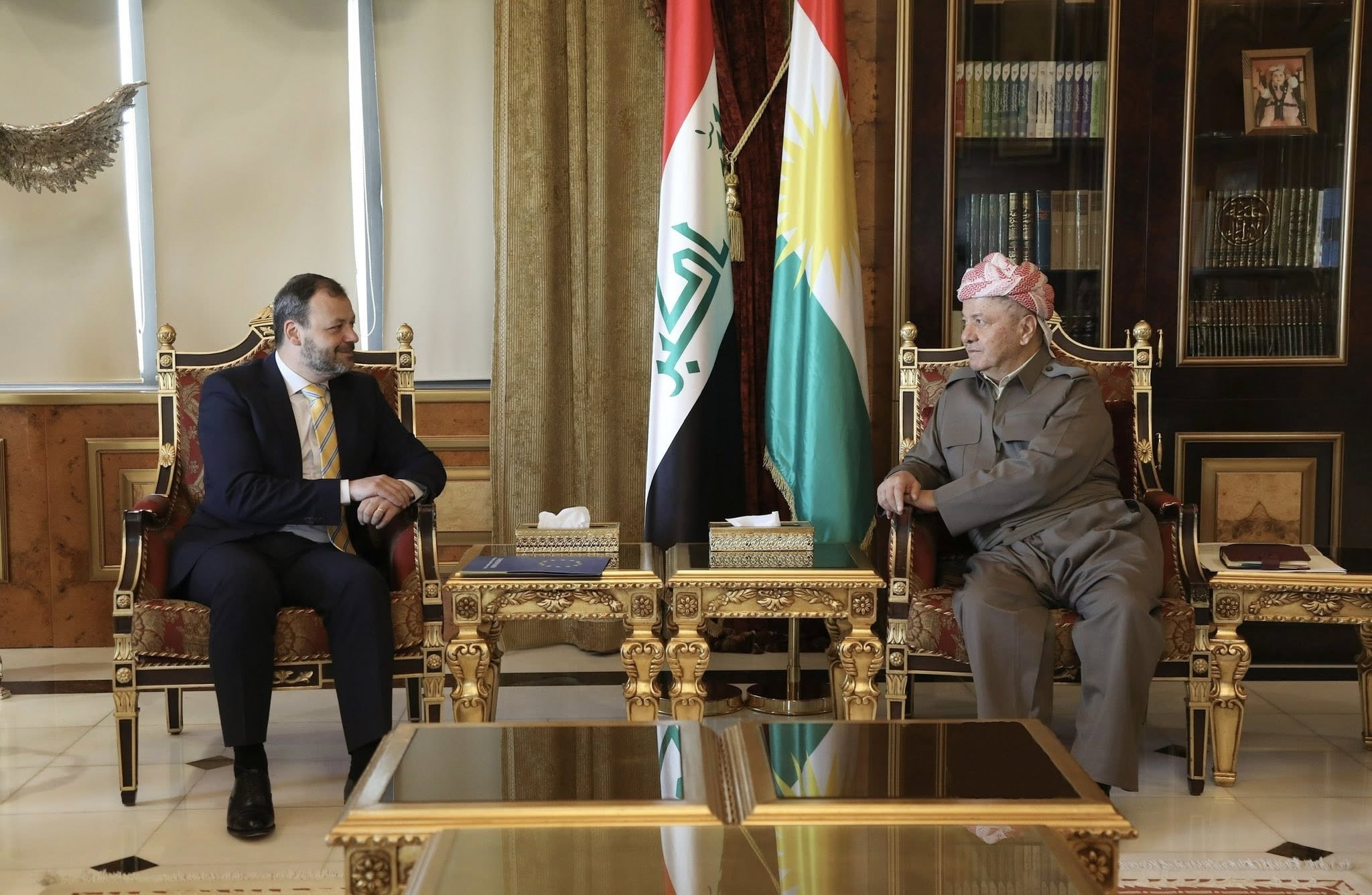 لە سەلاحەددین سەرۆك مەسعود بارزانی پێشوازی لە بەڕێز ڕادو بوتوم بەرپرسی نووسینگەی یەكێتیی ئەوڕوپا لە هەرێمی كوردستان كرد.