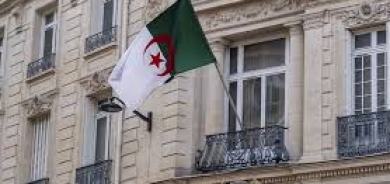 الجزائر تطرد مزيداً من موظفي السفارة الفرنسية... وباريس سترد «بشكل فوري»