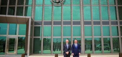 Prime Minister visits the new building of the US Consulate