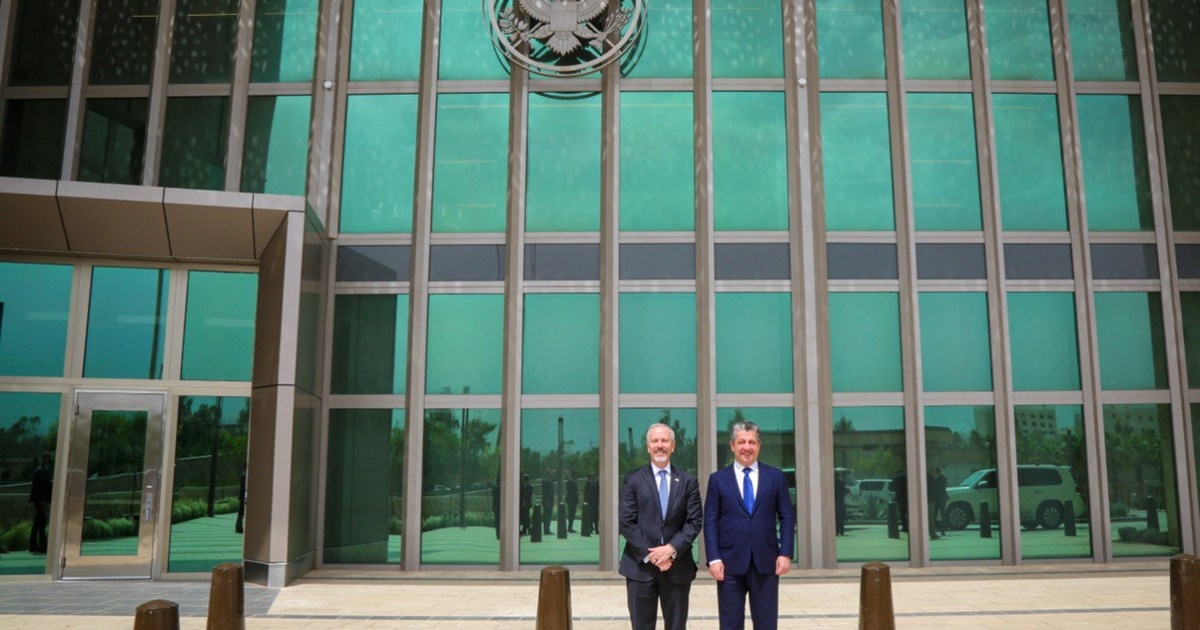 Prime Minister visits the new building of the US Consulate