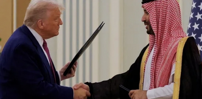 Amerîka bi qasî 142 mîlyar dolar çek difroşe Siûdiyê