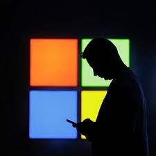 مایکرۆسۆفت 6000 کارمەندی لە ئەمریکا لە کارەکانیان دوورخستەوە