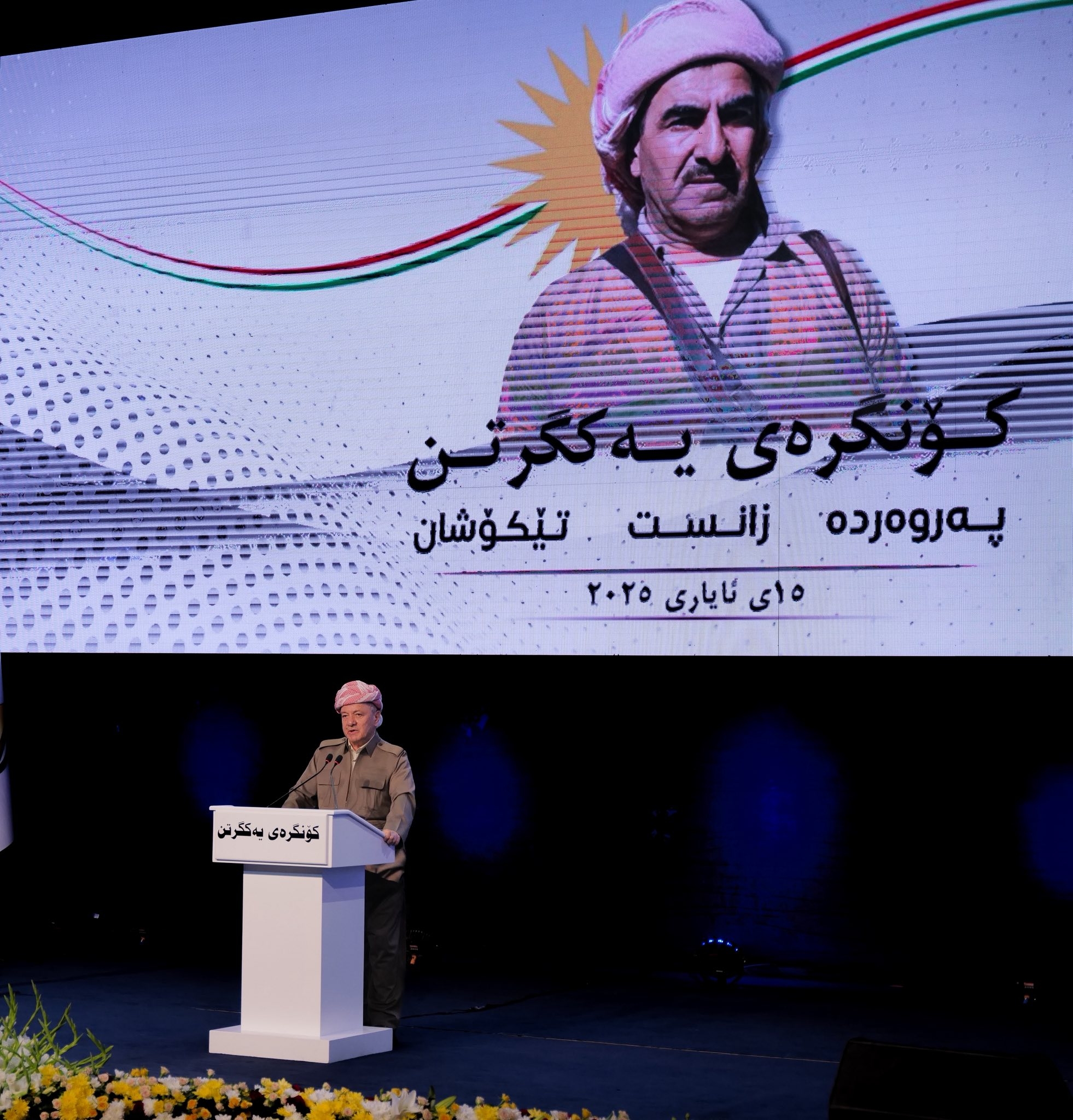 ســـەرۆک بـــارزانـــی: قبووڵی ناکەین هاوشێوەی مانگەکانی ڕابردوو، مامەڵە لەگەڵ مووچەی هەرێم بکرێت