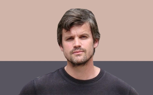 پڕۆفیسۆر ستیڤن ڕۆچا  ئوستادی پەیوەندییە نێودەوڵەتییەكان لە زانكۆی باشووری فلۆریدا بۆ گوڵان:     بەرپرسیاریەتیی ئەخلاقی تەنیا ڕەخنەگرتن نییە، بەڵكو بونیادنان و بیركردنەوەیە بۆ بەدیهێنانی شێوازیكی جیاواز لە شەرعییەت و دادپەروەری