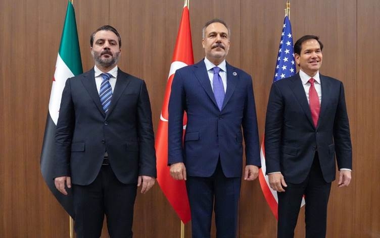 Tirkiye, Amerîka û Sûriye civiyan