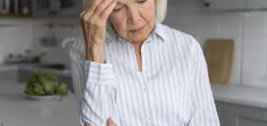 دراسة: مشاكل السمع تزيد الشعور بالوحدة لدى كبار السن