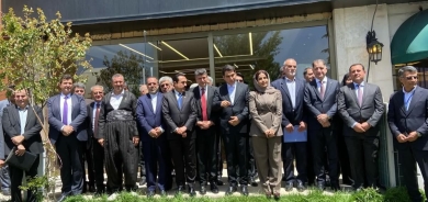 وصول رؤساء الحكومات المحلية في اقليم كوردستان  الى إيران لحضور منتدى سنندج