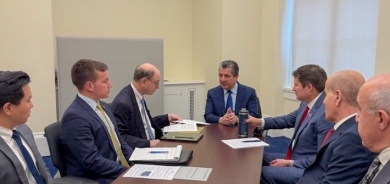 Serokê Hikûmetê bi endamên Kongresê Seth Moulton û Brad Sherman re civiya