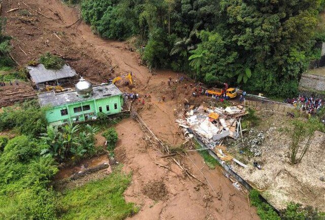 بەهۆی لافاو و زەوی لەرزین لە ئوسترالیا و ئەندەنوسیا 19 کەس گیانیان لەدەستدا