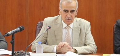 حسێن حەمە كەریم  بەڕێوەبەری گشتیی پێشووی باخداری و دارستان لە وەزارەتی كشتوكاڵ:     مەزندە دەكرێت لە داهاتوودا دوو ملیۆن دۆنم زەویی كشتوكاڵی بكوژێنرێنەوە و بكرێنە پڕۆژەی هەمەجۆر و یەكەی نیشتەجێبوون